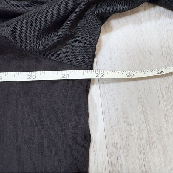 Bar III Women's Plus Size Chic Black Balloon Sleeve Blouse with Tie Neck 1X - Picture 4 of 7